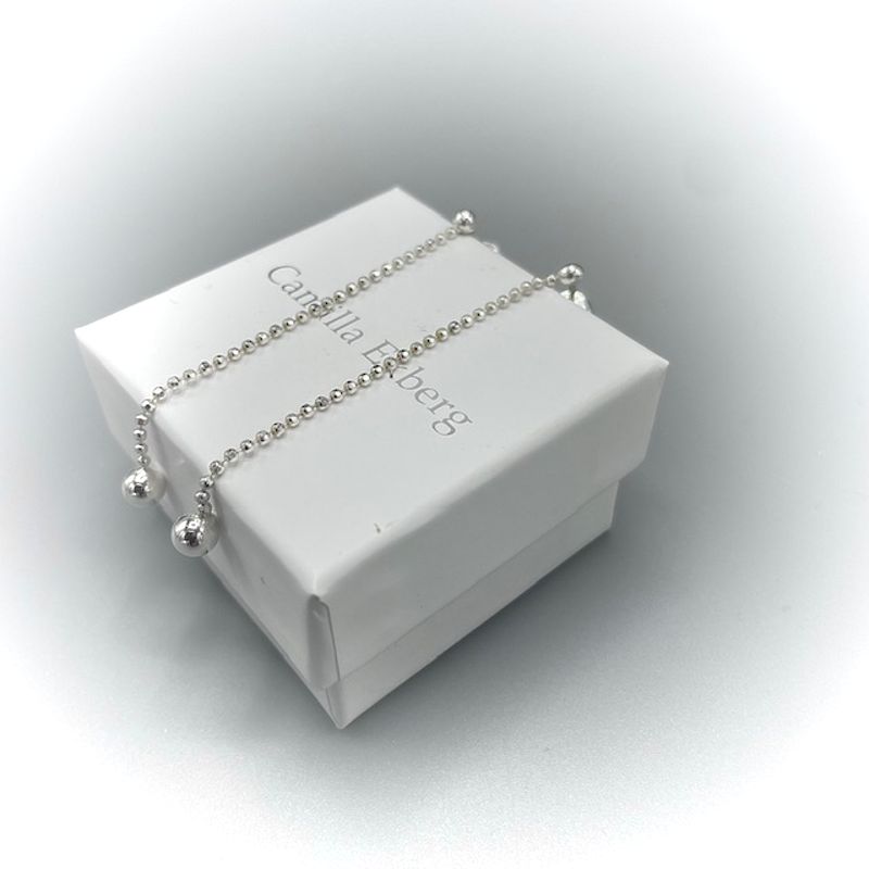 långa rörliga öronhänge