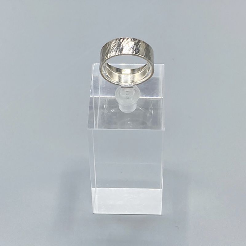 Slät handhamrad silverring