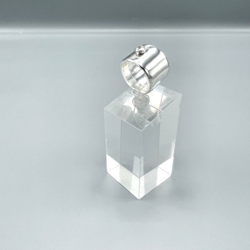 Maffig silverring med sten i färg som du väljer