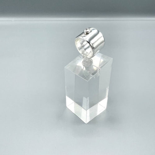 Maffig silverring med sten i färg som du väljer