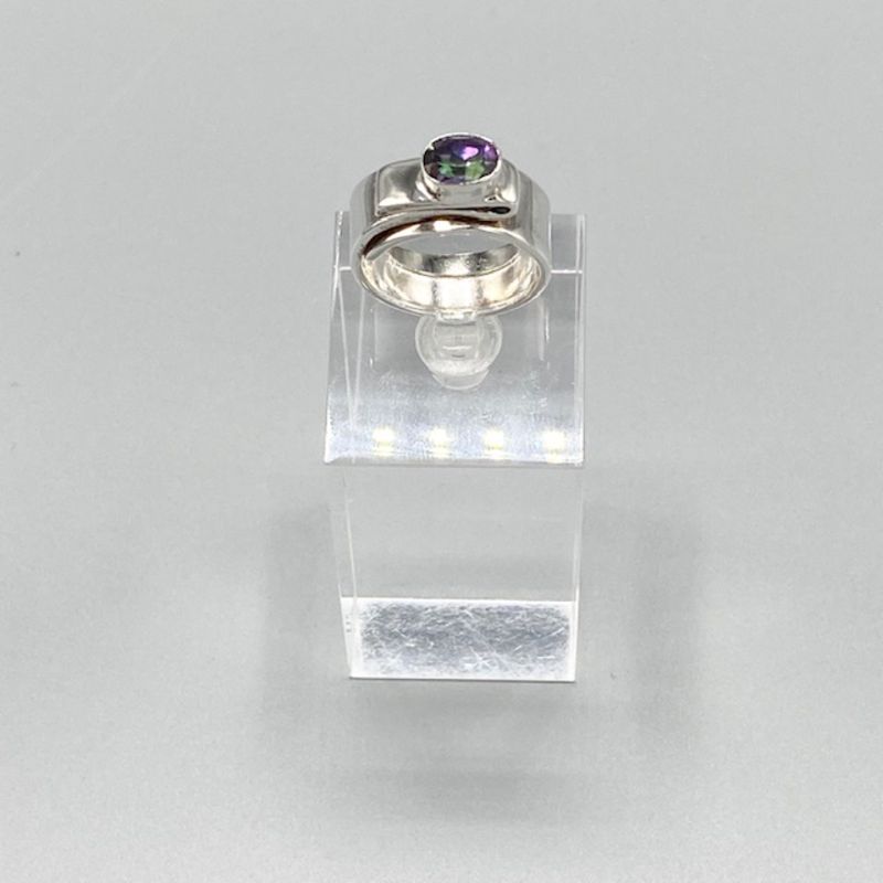 Silverring omlott med mystisk topas