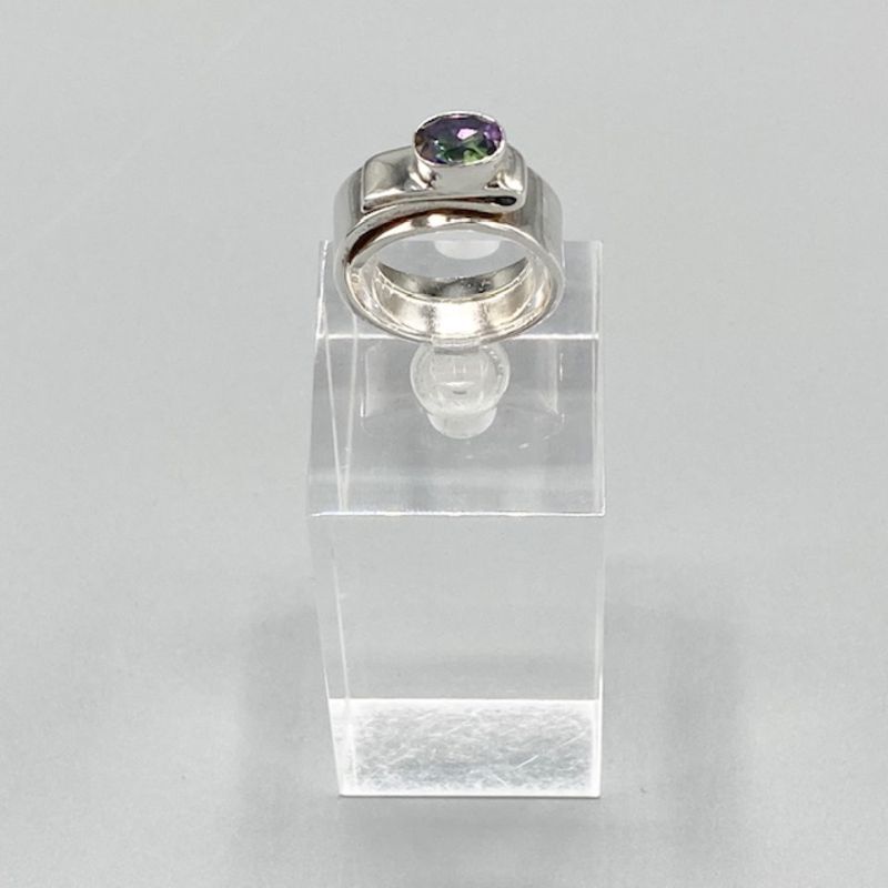 Silverring omlott med mystisk topas