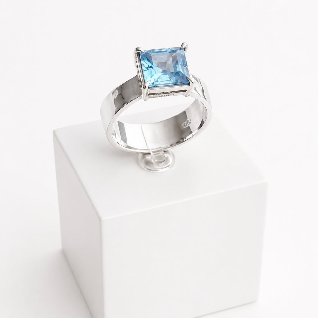 Azure Crystal Ring