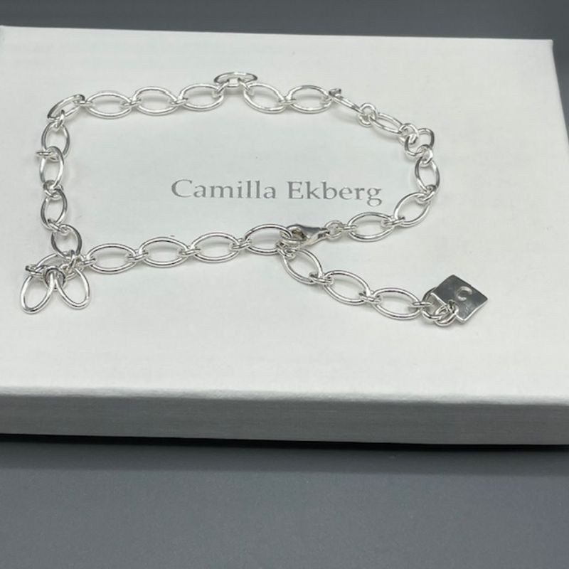 Vristlänk (ringkedja oval) i silver med stämpelplatta