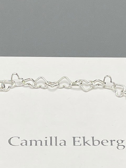 tunn vristlänk (hjärtkedja) i silver med stämpelplatta