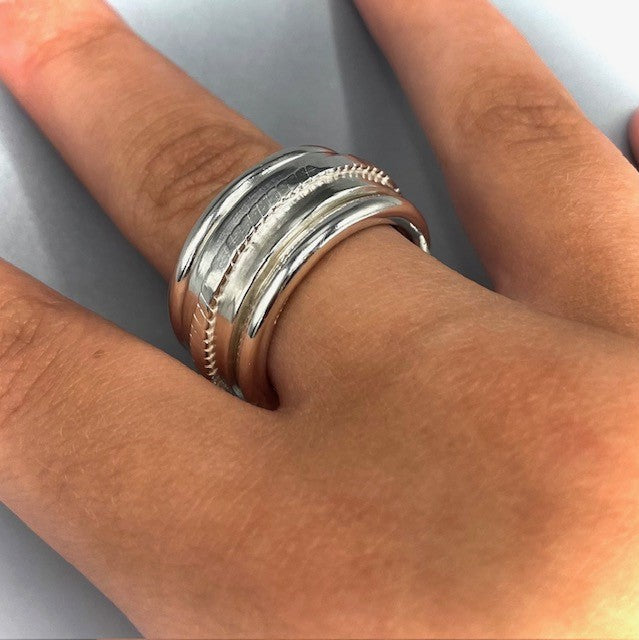 Fidgetspinner Silverring – Handgjord Antistressring i Sterlingsilver